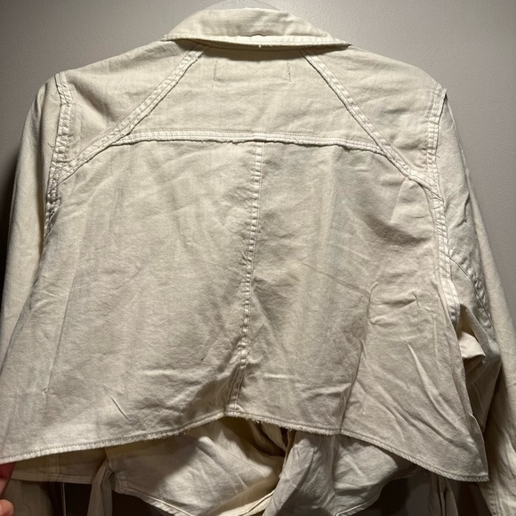 We The Free 2 Way Long Sleeve Wrap Around Ivory Denim Cropped Top Front Pocket - Picture 10 of 16